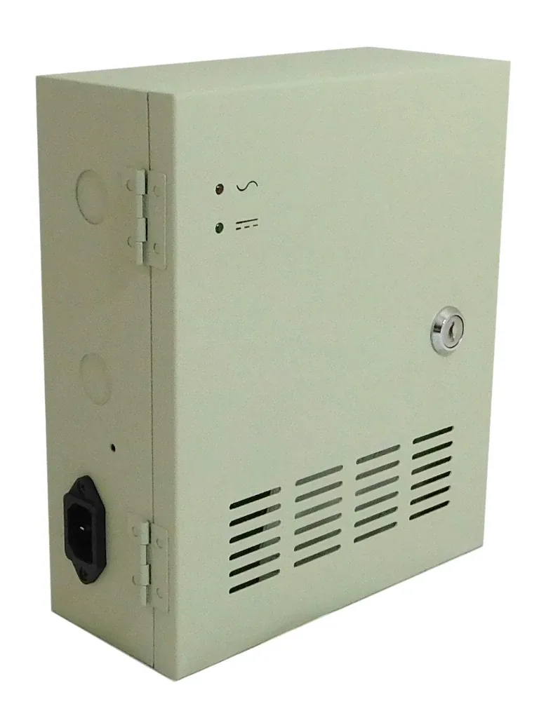 SAXXON PSU1210D9 - Fuente de Poder de 12 vcd/ 10 Amperes/ Para 9 Camaras/ 1.1 Amper por Canal/ Protección contra Sobrecargas/ Certificación UL/