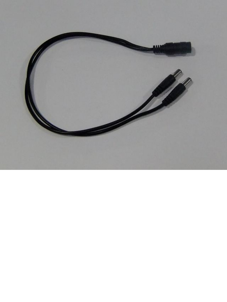 SAXXON PSUWB06 - DIVISOR DE ENERGIA/ TIPO PULPO/ 2 CONECTORES MACHO/ 2.1MM/ 1 CONECTOR HEMBRA